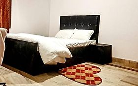 Varanasi River View Holiday Homestay Dormitory And Hostel